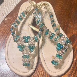 Sandals crystal rhinestones super shiny ,beautiful and unique sandals see photos